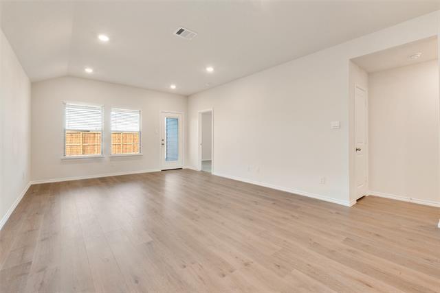 Building Photo - 3307 Watterson Wy