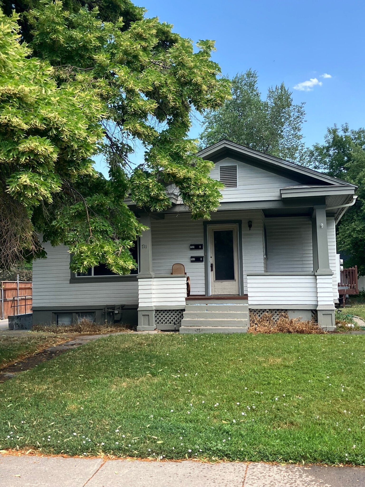 Building Photo - 711 E 200 N