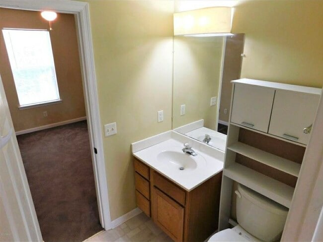 Building Photo - 1501 London Ave