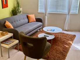 Building Photo - 5693 Star Rush Dr