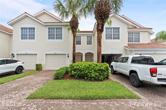 Building Photo - 941 Hampton Cir