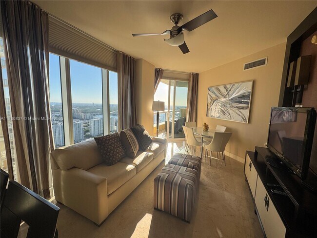 Building Photo - 17875 Collins Ave