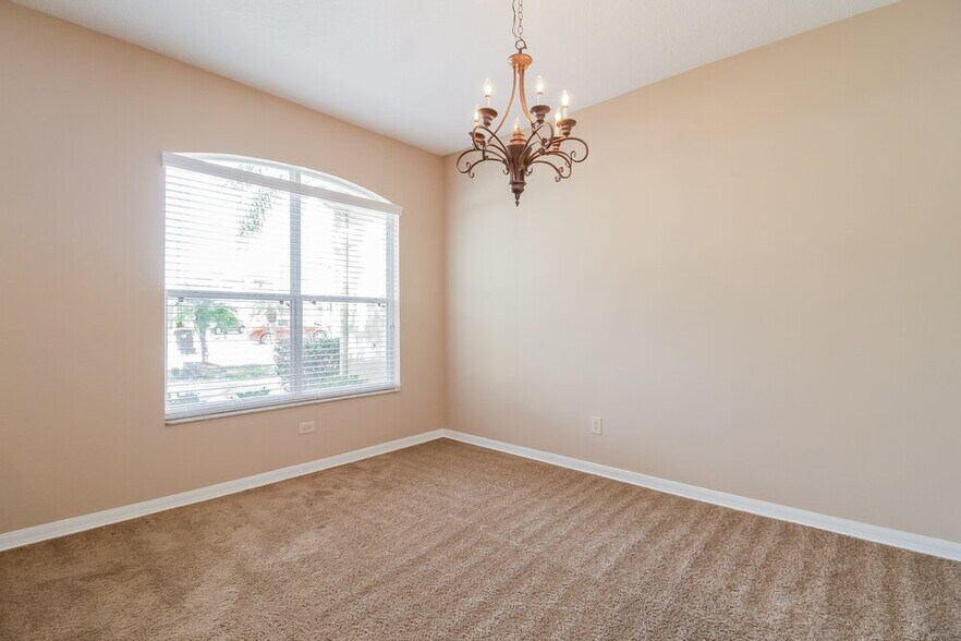 Building Photo - 1320 Falconwood Ct