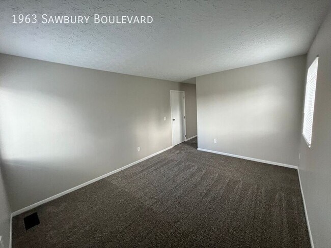 Building Photo - 1963 Sawbury Blvd