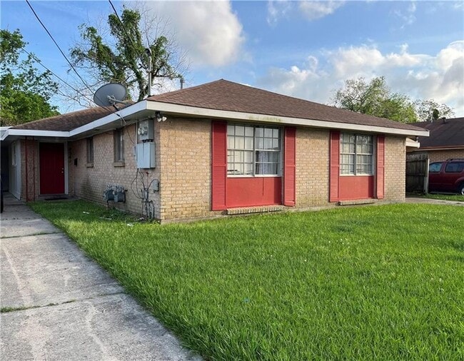 Primary Photo - 8542 Dinkins St