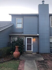 Building Photo - 2234 W Quantico St