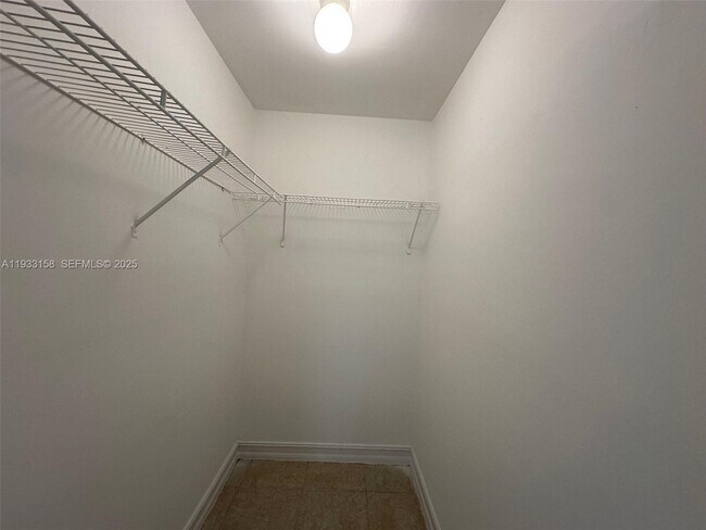 Building Photo - 1406 NW 3rd St