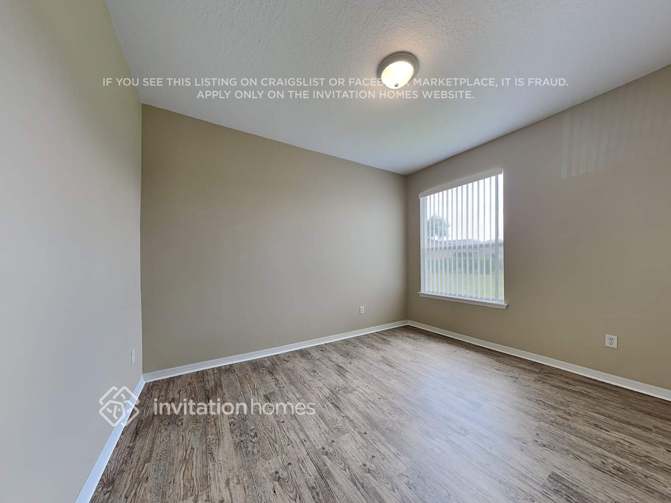 Building Photo - 1231 Running Oak Ln