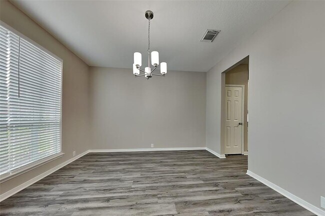 Building Photo - 3207 Nickwill Way