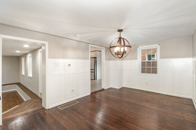 Building Photo - 4 Bedroom home in historic downtown Carlisle, PA!