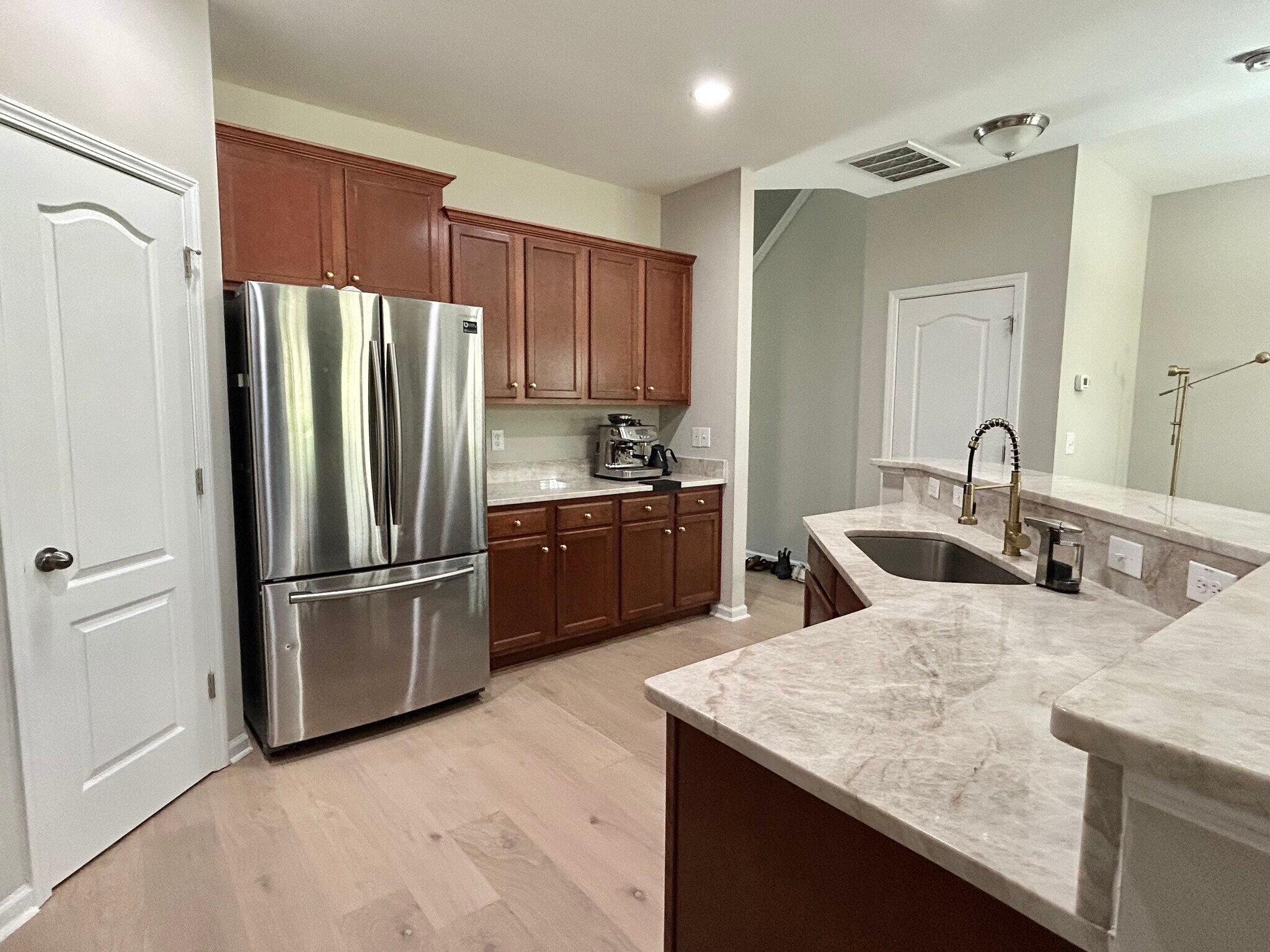 Building Photo - 8223 Primanti Blvd