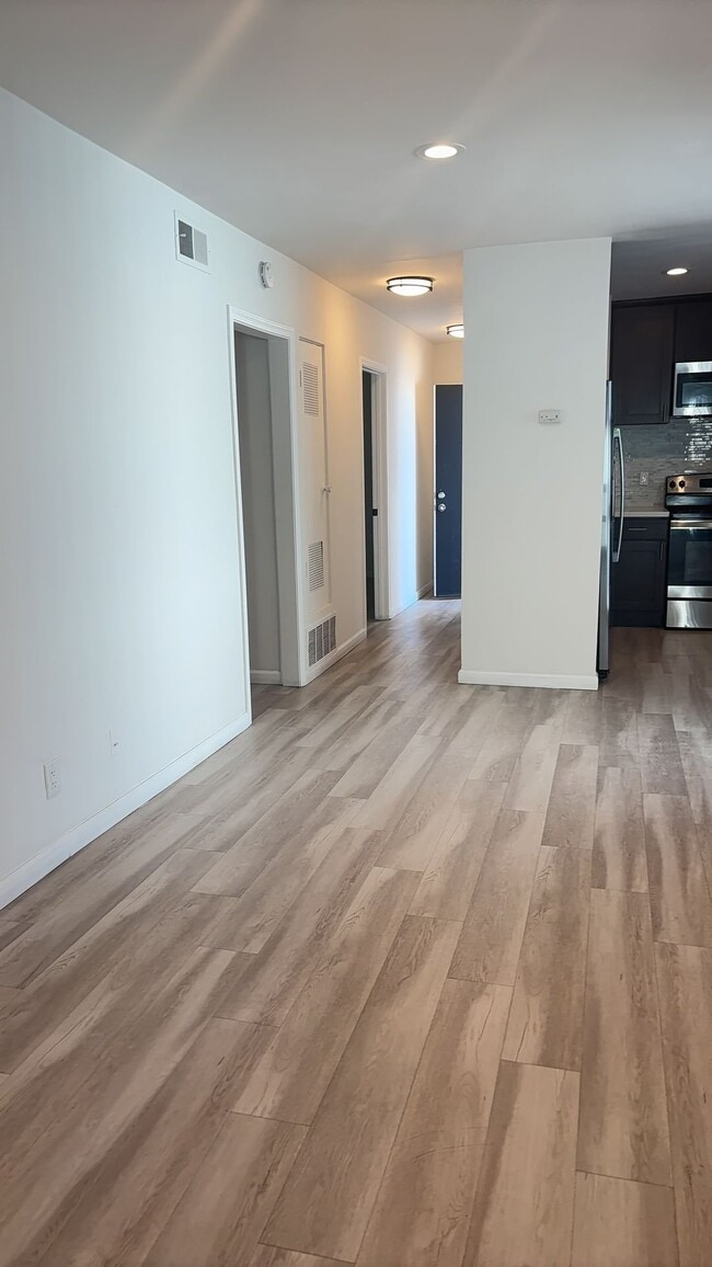 Building Photo - 7025 Waite Dr