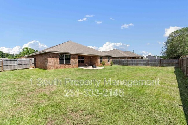 Building Photo - 724 Amador Avenue