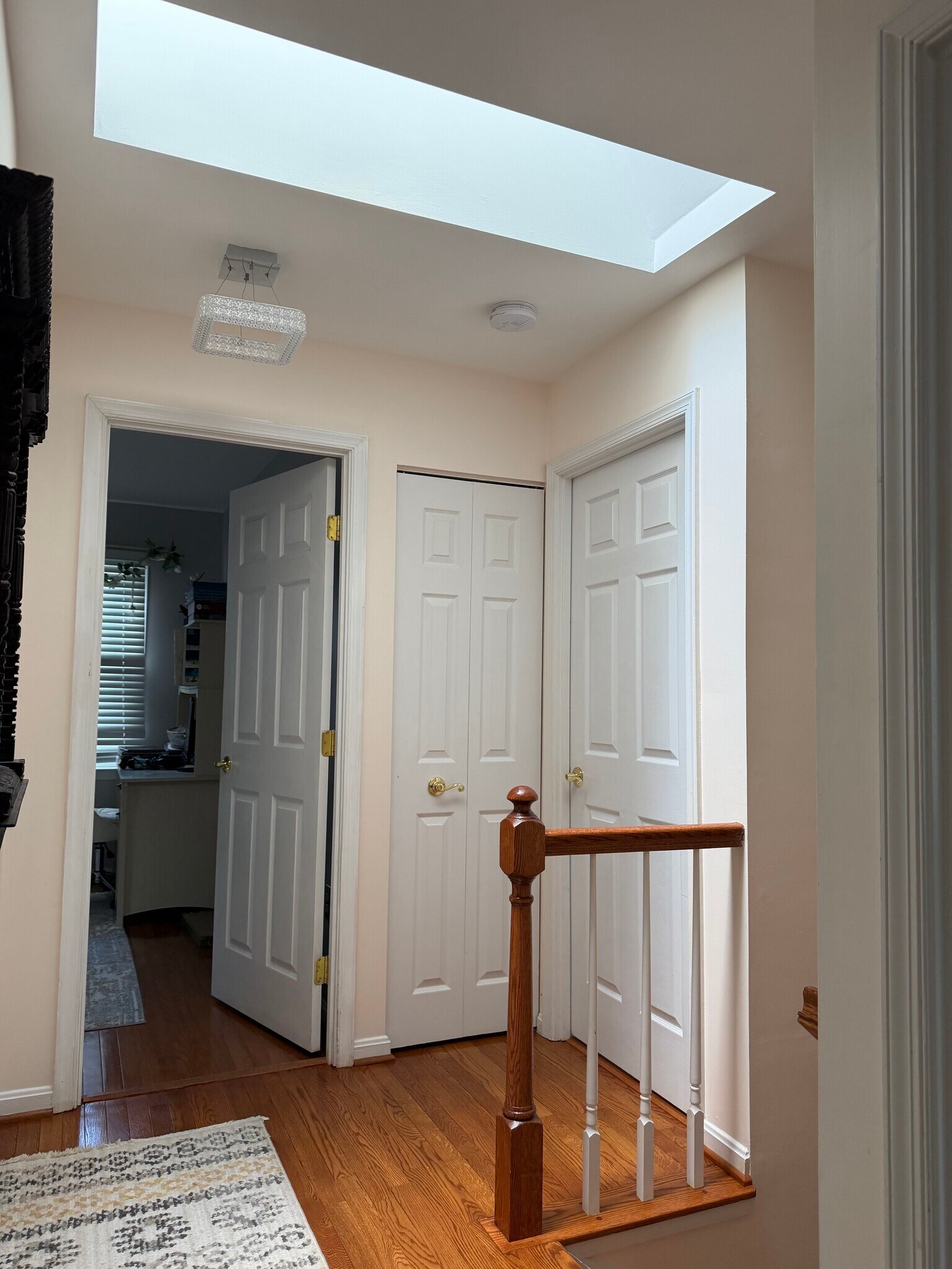 Building Photo - 8715 Shadowlake Way