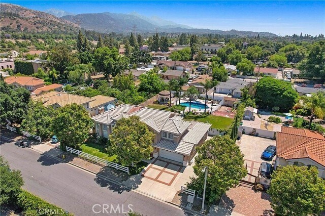 Building Photo - 1120 Cherokee Ct