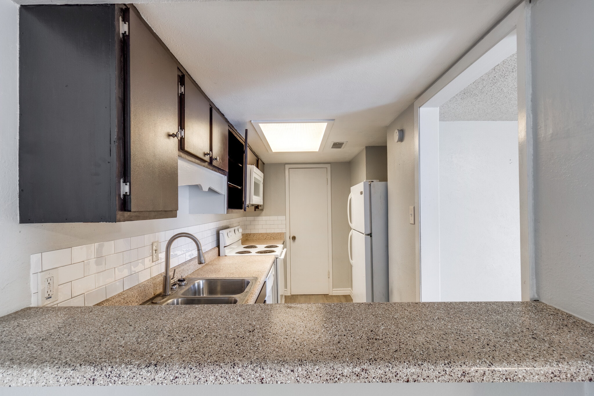 Building Photo - 12818 Midway Rd