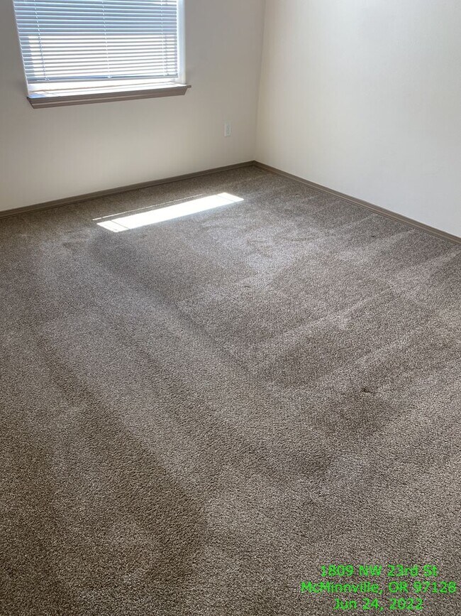 Building Photo - 1809 NW 23rd St