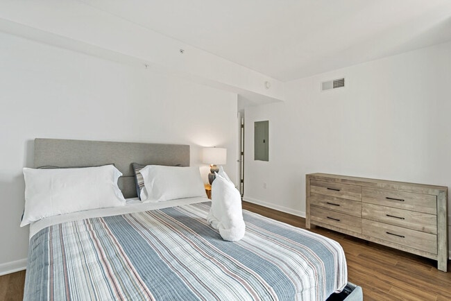 Building Photo - 8106 Leesburg Pike