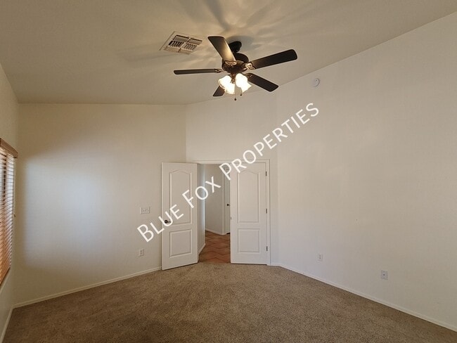 Building Photo - 5322 W Olivine Dr