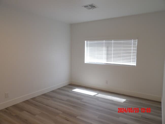 Building Photo - 4240 Gaye Ln