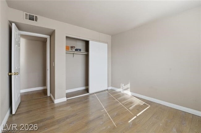 Building Photo - 2982 Juniper Hills Blvd