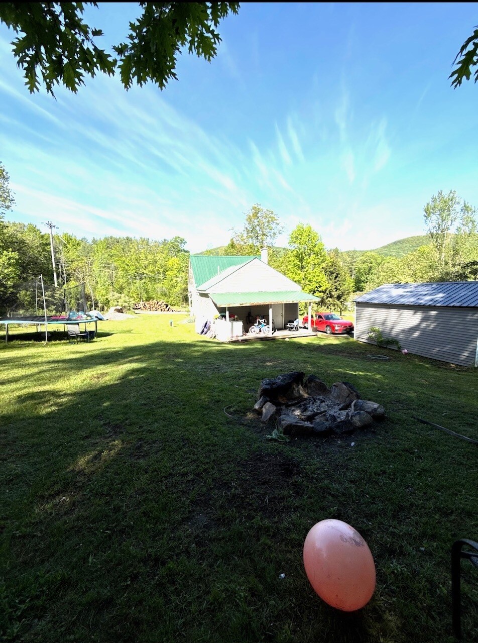 Building Photo - 336 High Rock Rd