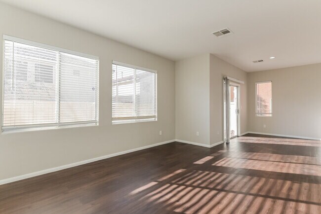 Building Photo - 10441 Anacostia St