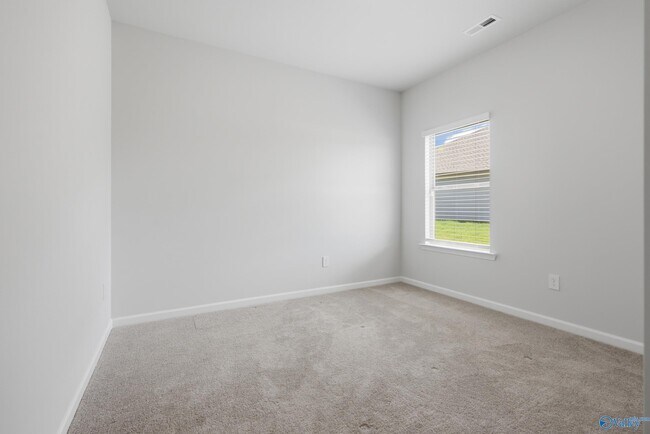 Building Photo - 128 Stockholm Ln