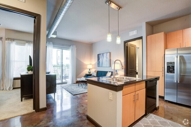 Building Photo - Millennium Westshore