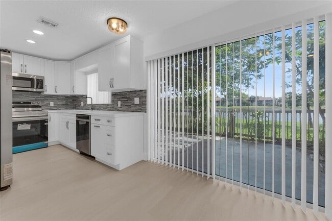 Building Photo - 9745 NW 37th St