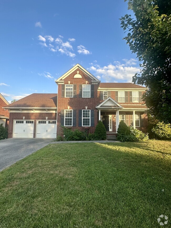 Building Photo - 402 Valley Spring Dr
