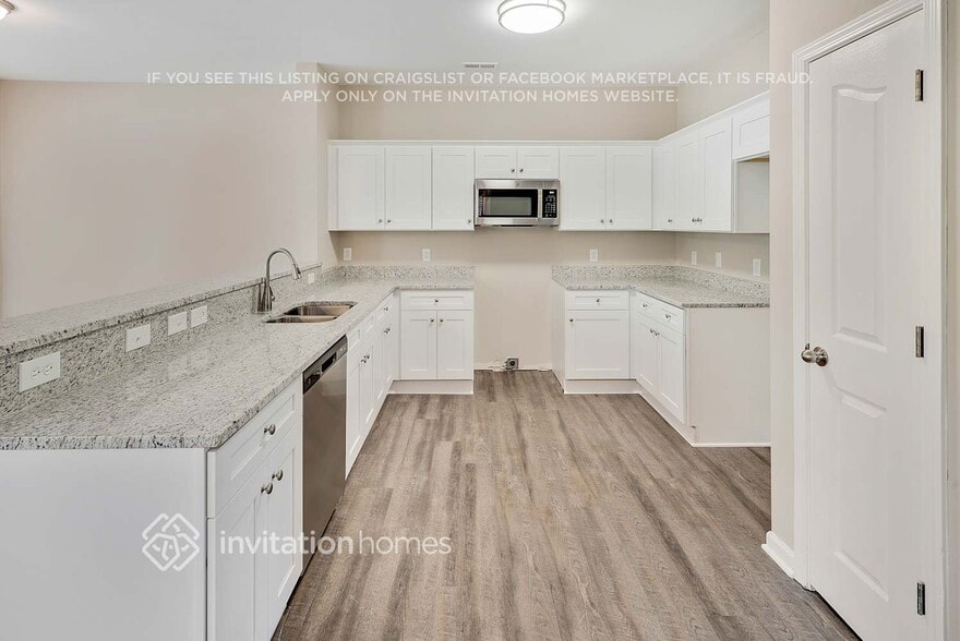 Building Photo - 15501 Chowning Tavern Ln