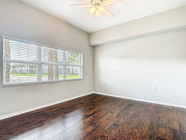 Building Photo - 12151 Summergate Cir