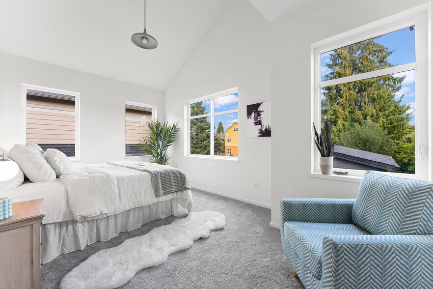 Building Photo - 591 NE Tillamook St