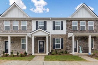 Building Photo - 1017 Keyes Pl