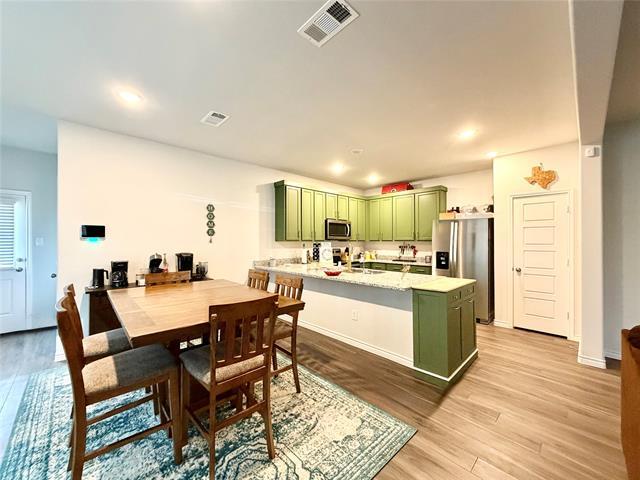 Building Photo - 5664 Shore Point Trl