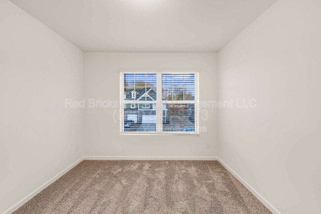 Building Photo - 240 Harpers Run Ln