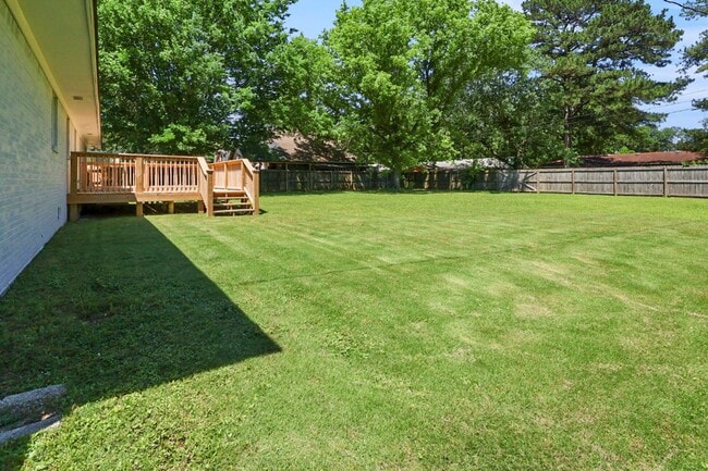 Building Photo - 614 Holland Ct SW