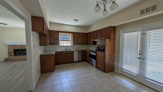 Building Photo - 8943-8945 Camfield Wy
