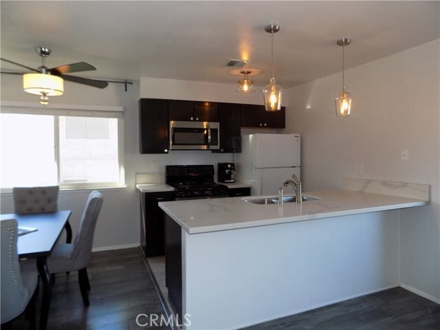 Building Photo - 46895 CA-74