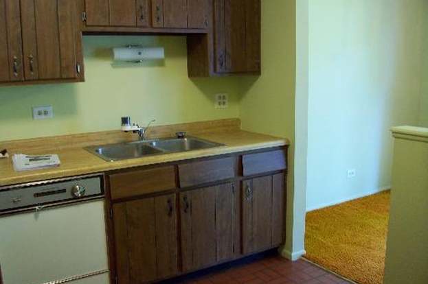 Building Photo - 1546 Williamsburg Dr