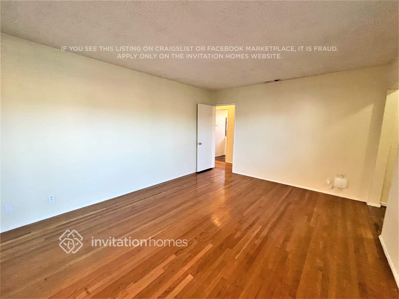 Building Photo - 12801 Zeus Ave