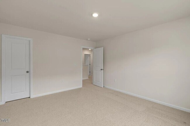 Building Photo - Spacious 4BR home in Wendell with trees in...