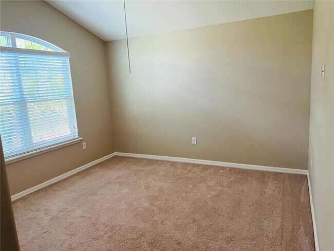 Building Photo - 8622 Lovett Ave