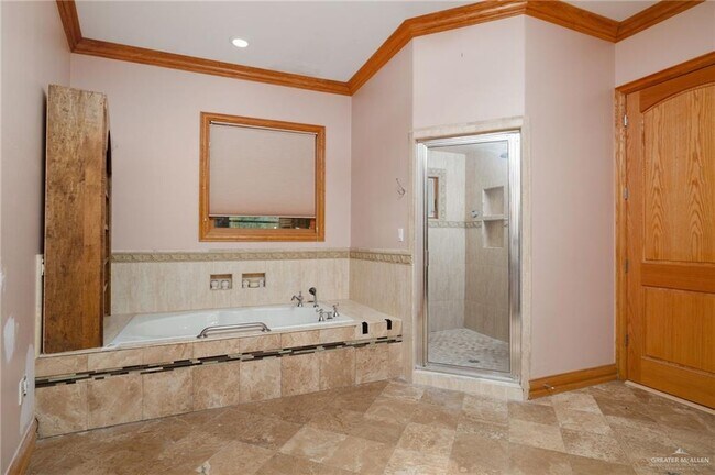 Building Photo - 41 N Ware Rd