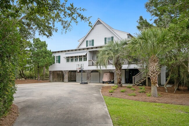 Building Photo - 911 Debordieu Blvd