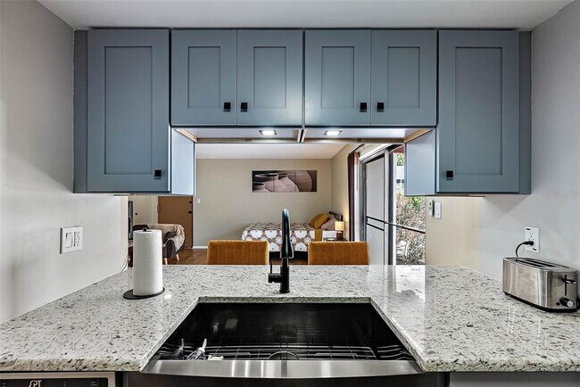 Building Photo - 1055 82nd Terrace N