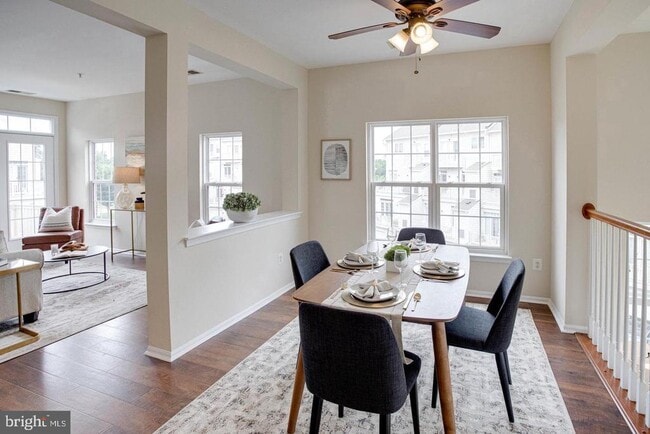 Building Photo - 9515 Walker Way