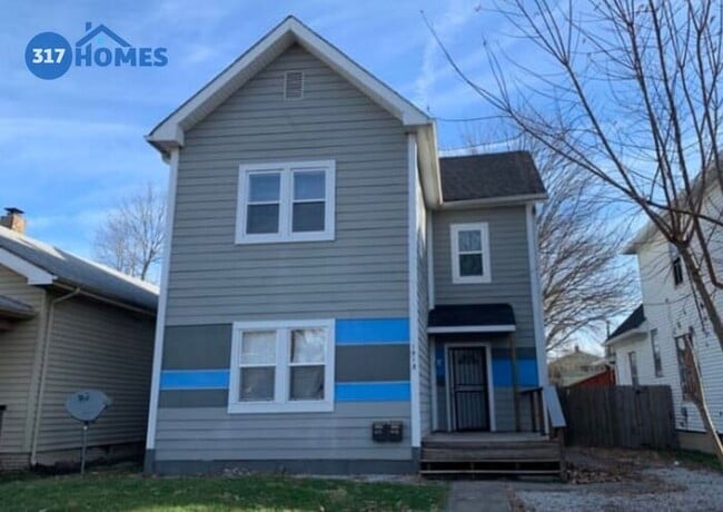 Primary Photo - Completely renovated 2 bedroom 1 bath Dupl...