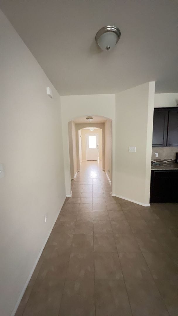 Building Photo - 4 bedroom 2 bathroom house! HOUSING ACCEPTED!